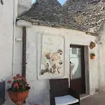 Lägenhetshotell Giardino Dei Trulli