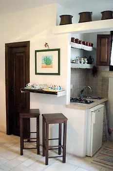 Aparthotel Giardino Dei Trulli 2*