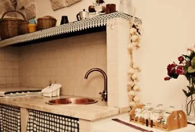 Giardino Dei Trulli מלון דירות 4*